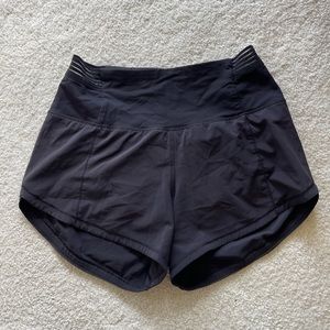 Lululemon black shorts 3.5”